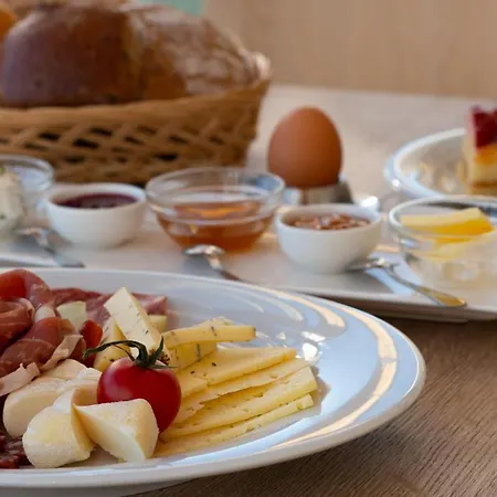 Schlaneiderhof 3* Mölten